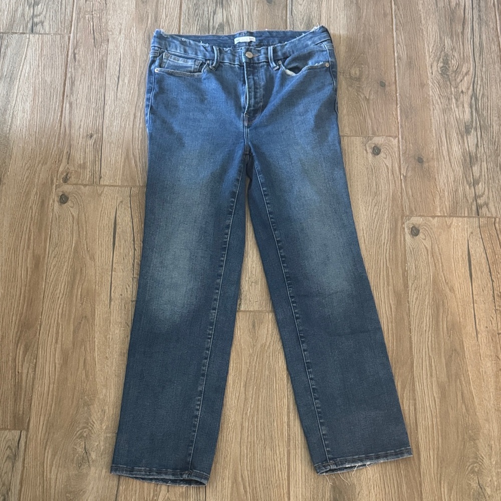Good American Women's Straight Leg Jeans in Blue